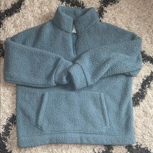 American Eagle Sherpa Pullover